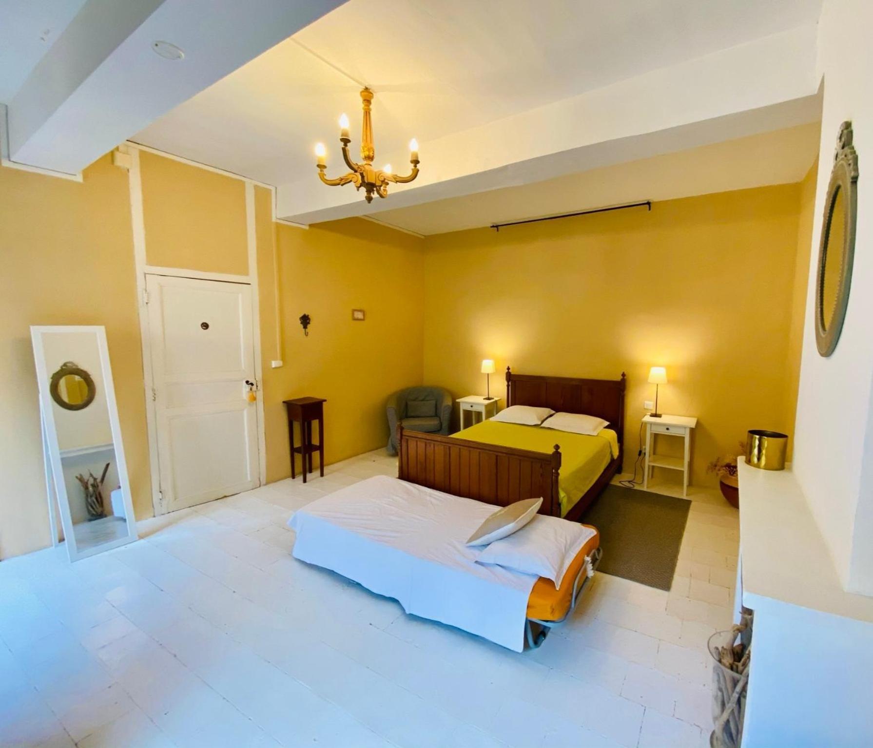 Les Chambres De La Villa Eugenie Lézignan-Corbières Eksteriør bilde